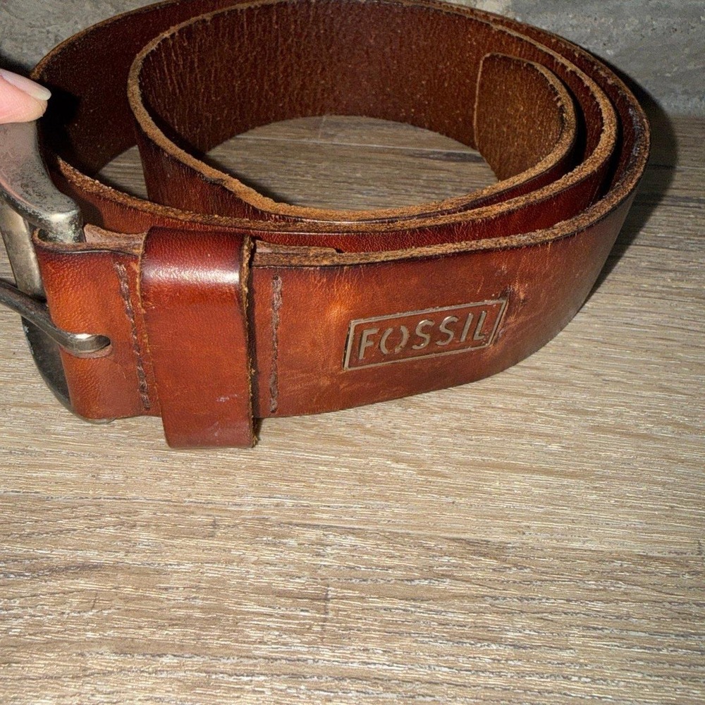 Vintage men's Fossil Leather Belt 34